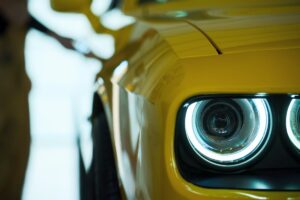 Czy warto sprowadzić Dodge Challengera lub Audi Q5 z USA do Polski