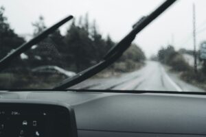 Bosch Aerotwin czy wycieraczki Valeo